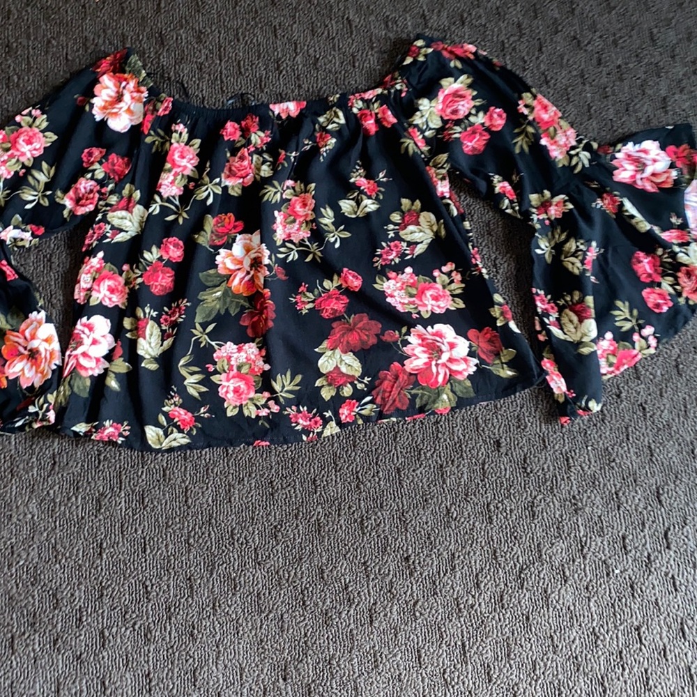 Women top